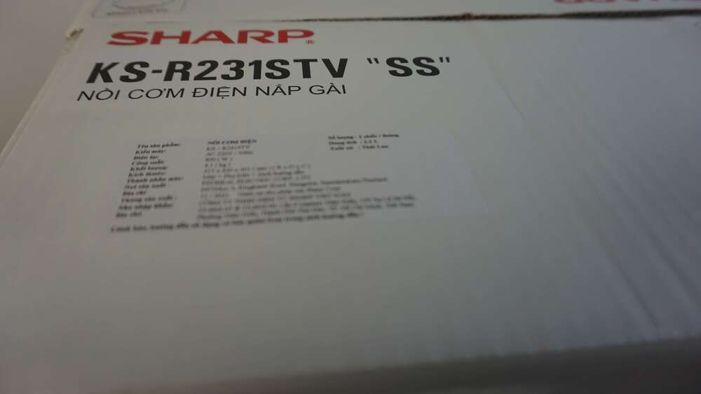 Nồi Cơm Điện Sharp 2.2 Lít KS-R231STV "SS"