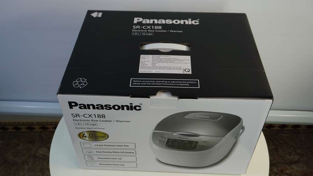 Nồi cơm điện tử Panasonic SR-CX188SRA