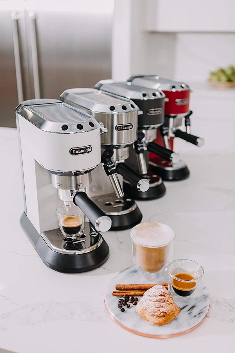 Máy pha cà phê Delonghi là sự lựa chọn hàng đầu của các tín đồ yêu cà phê