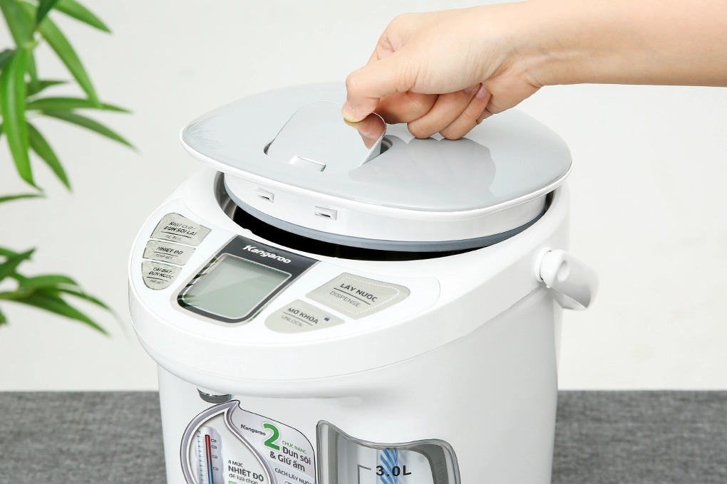 ​Bình thuỷ điện là một thiết bị có chức năng đun nước và giữ nóng nước